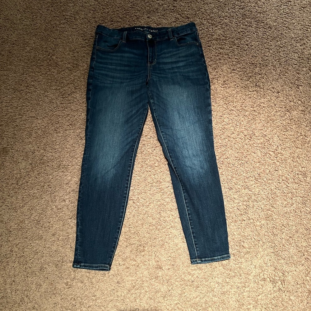 Women’s American Eagle Jeans Size 16